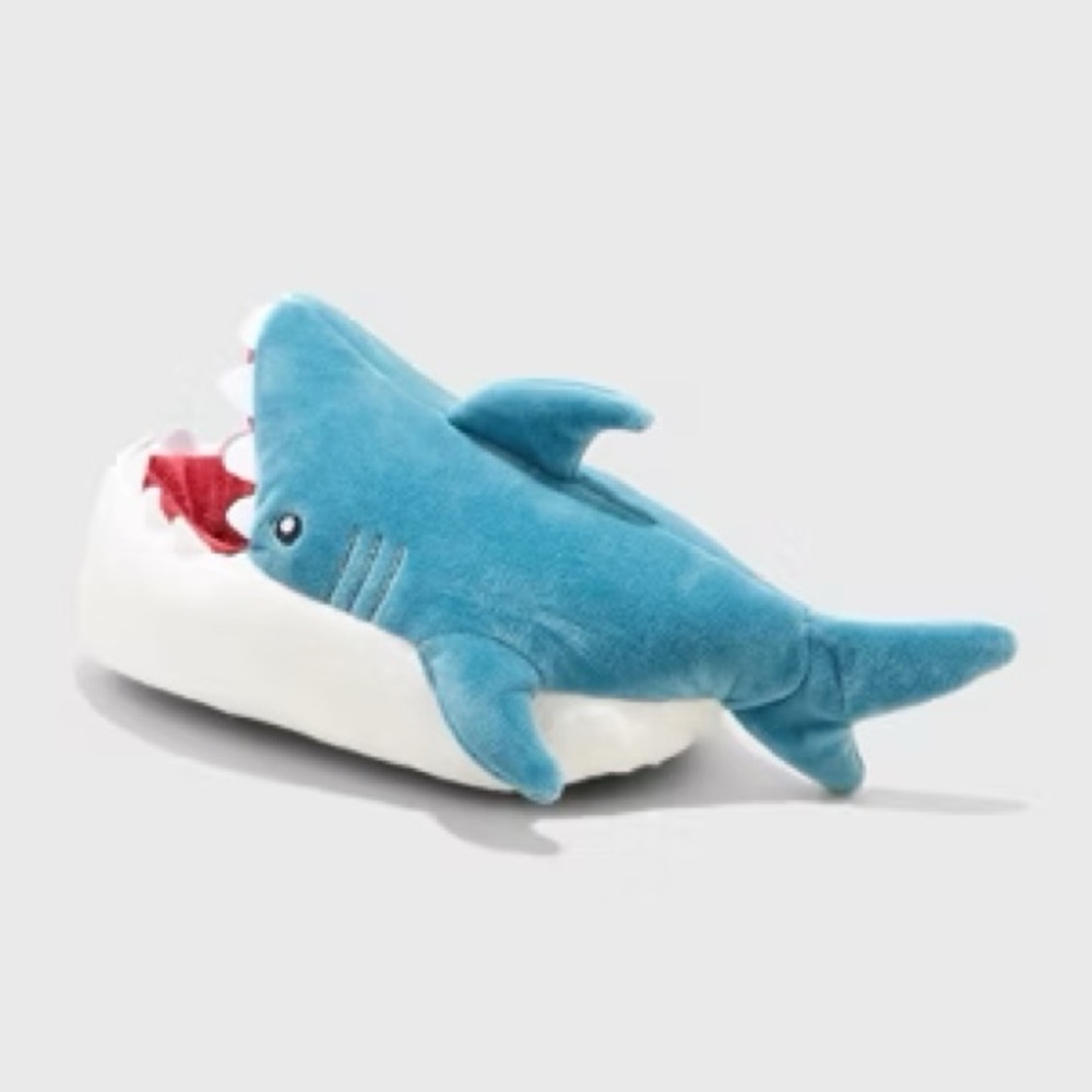 Cat & Jack Knox Blue and White Shark Slippers Plush Comfort Size 5/6 Toddler